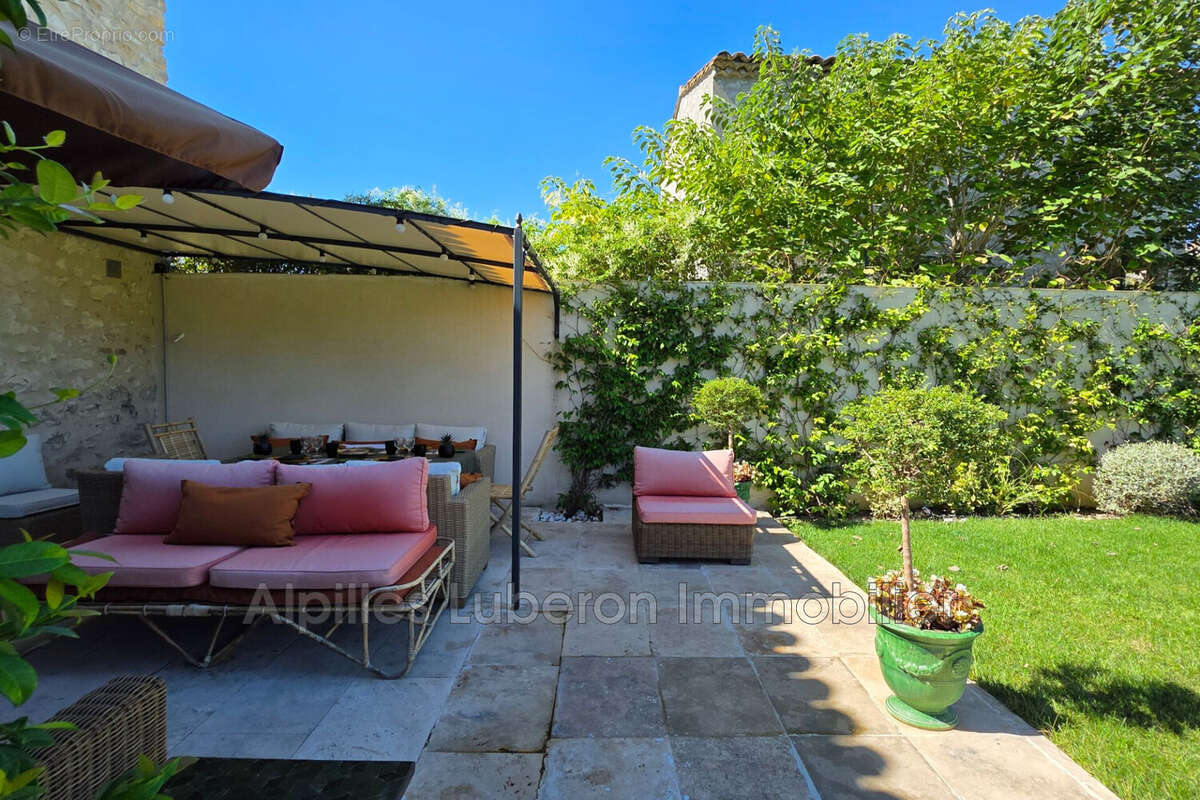 Maison à EYGALIERES