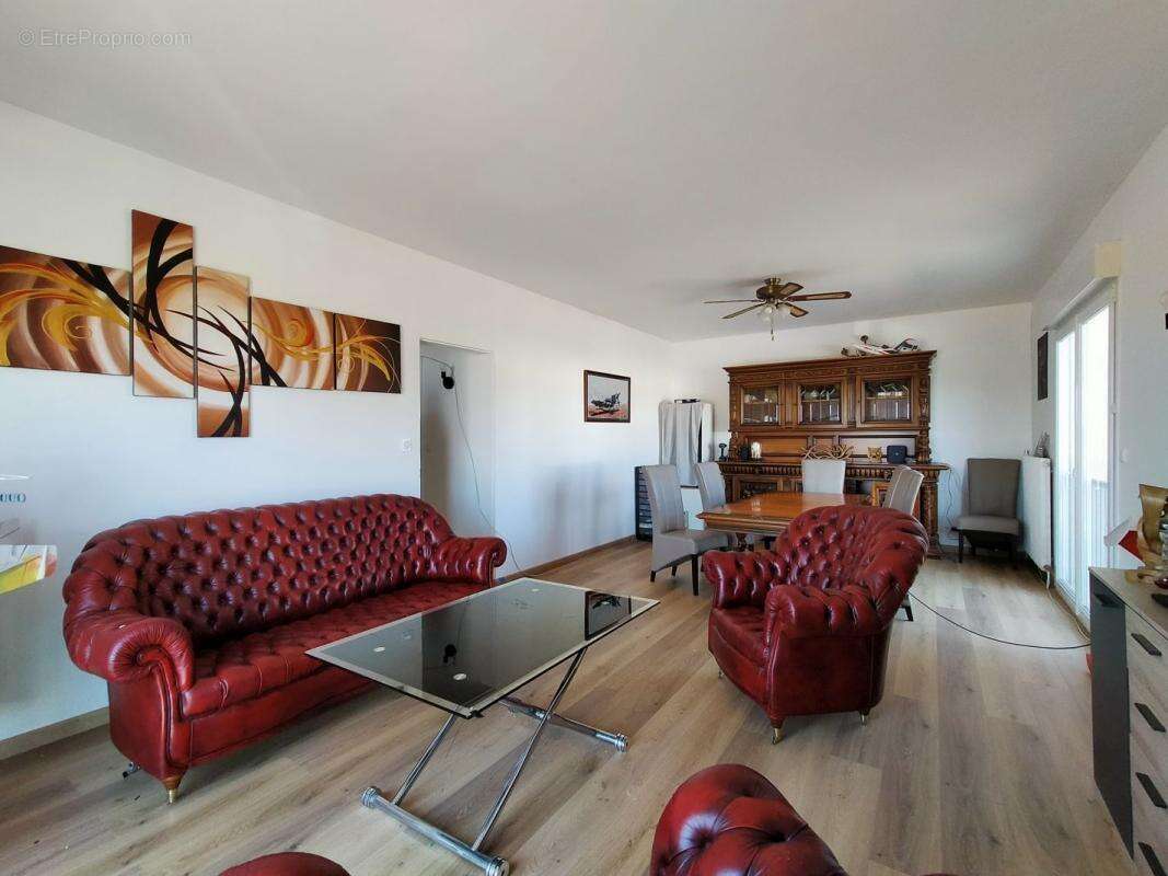 Maison 110 m² à Villaines-La-Juhel  - photo 2