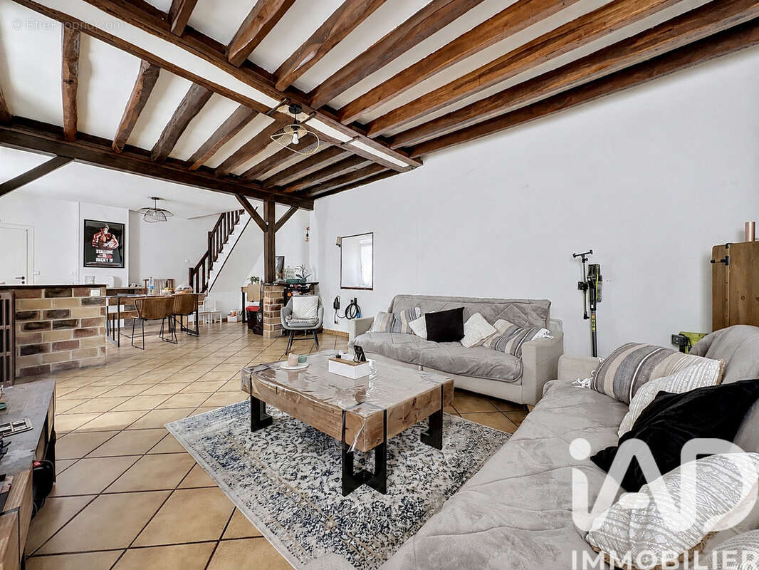 Maison 105 m² à Bombon  - photo 9