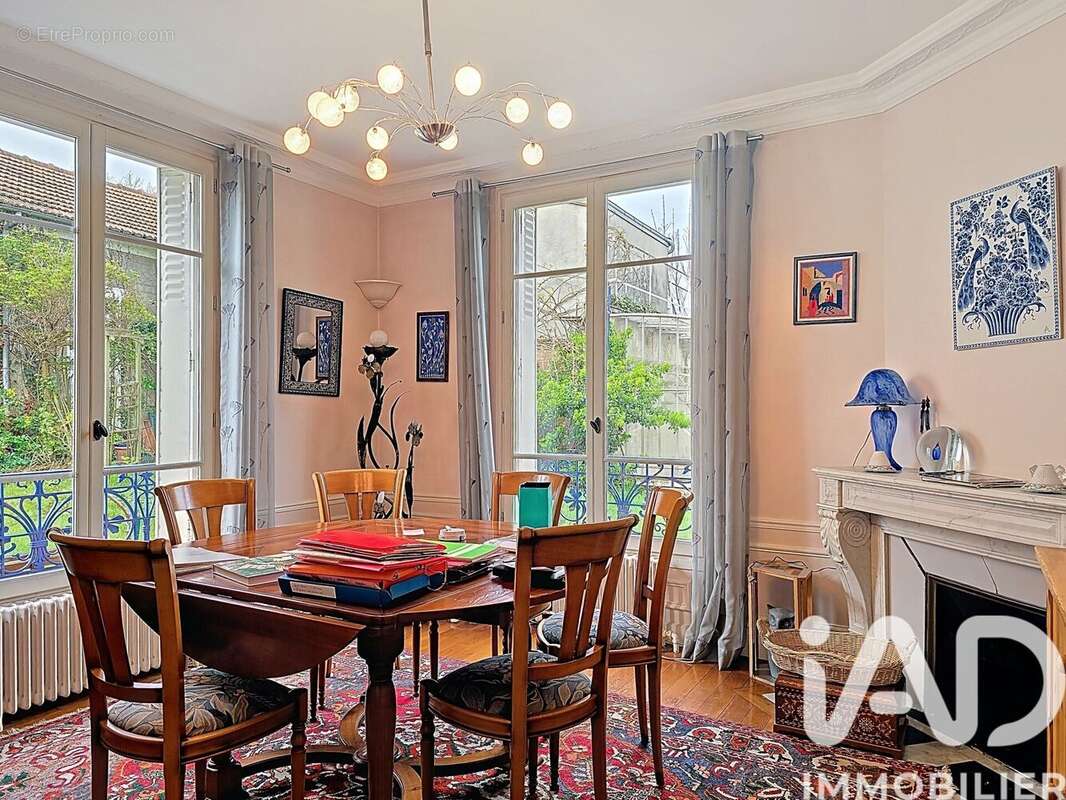 Photo 8 - Maison à VILLEBON-SUR-YVETTE