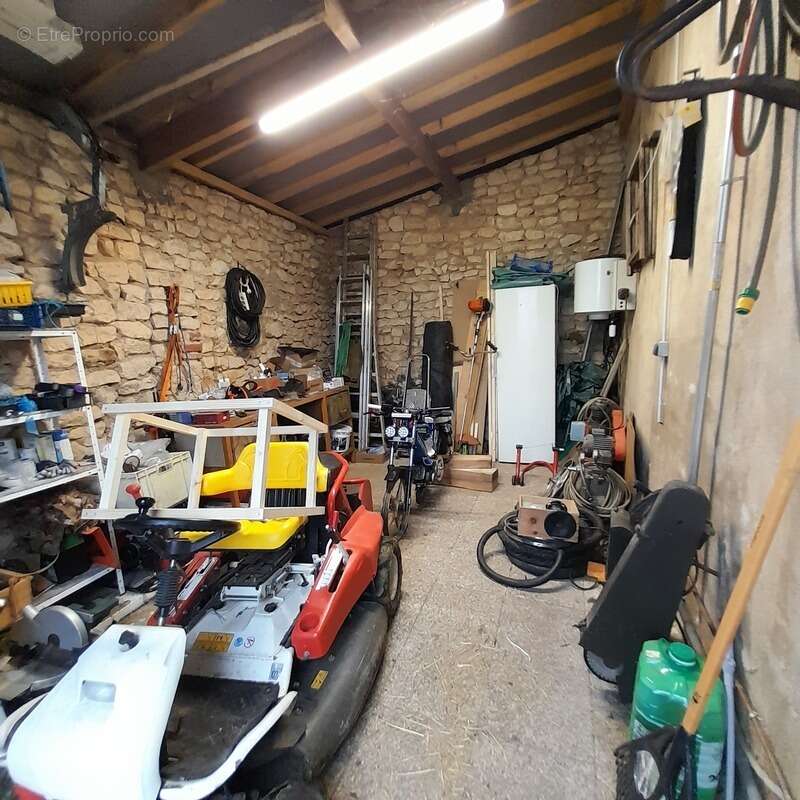 Maison à SAINT-MARCEL