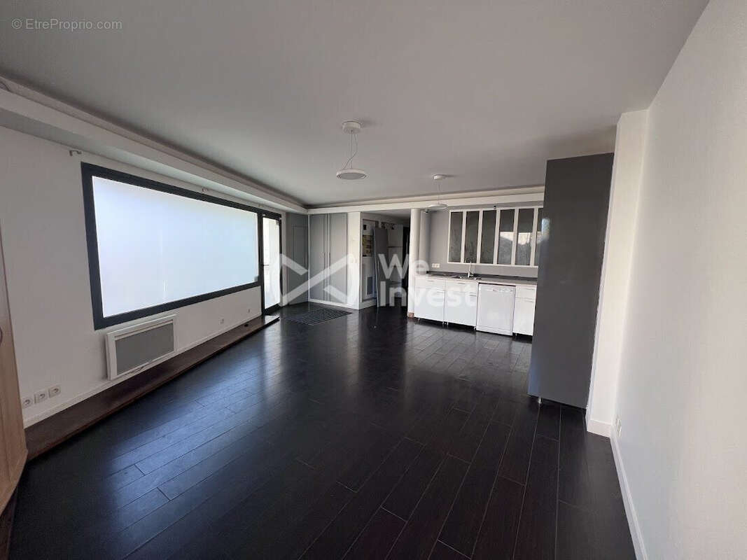 Appartement à LINAS