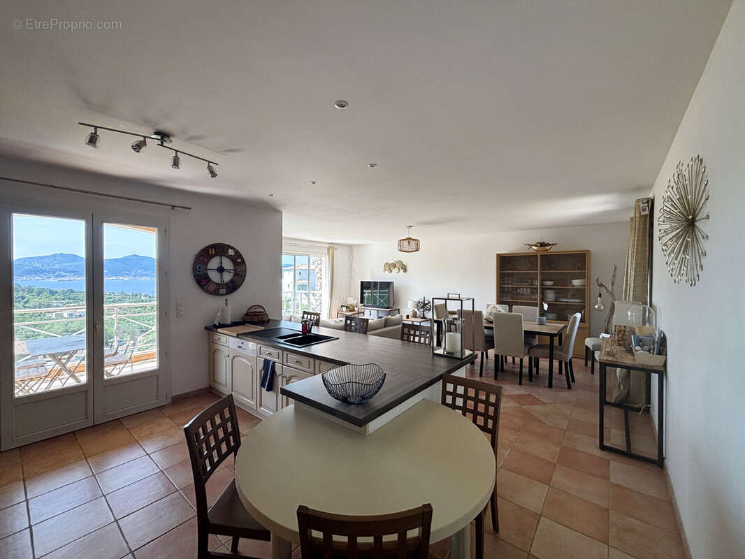 Maison à GROSSETO-PRUGNA