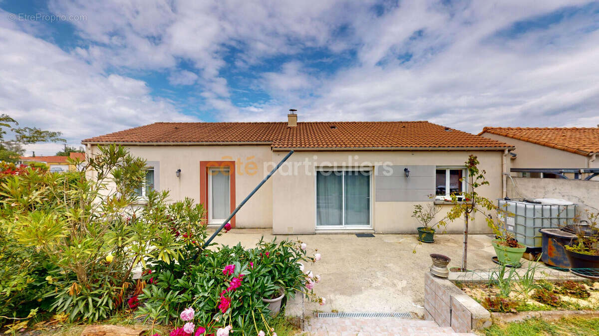 Maison à CHAMPTOCEAUX