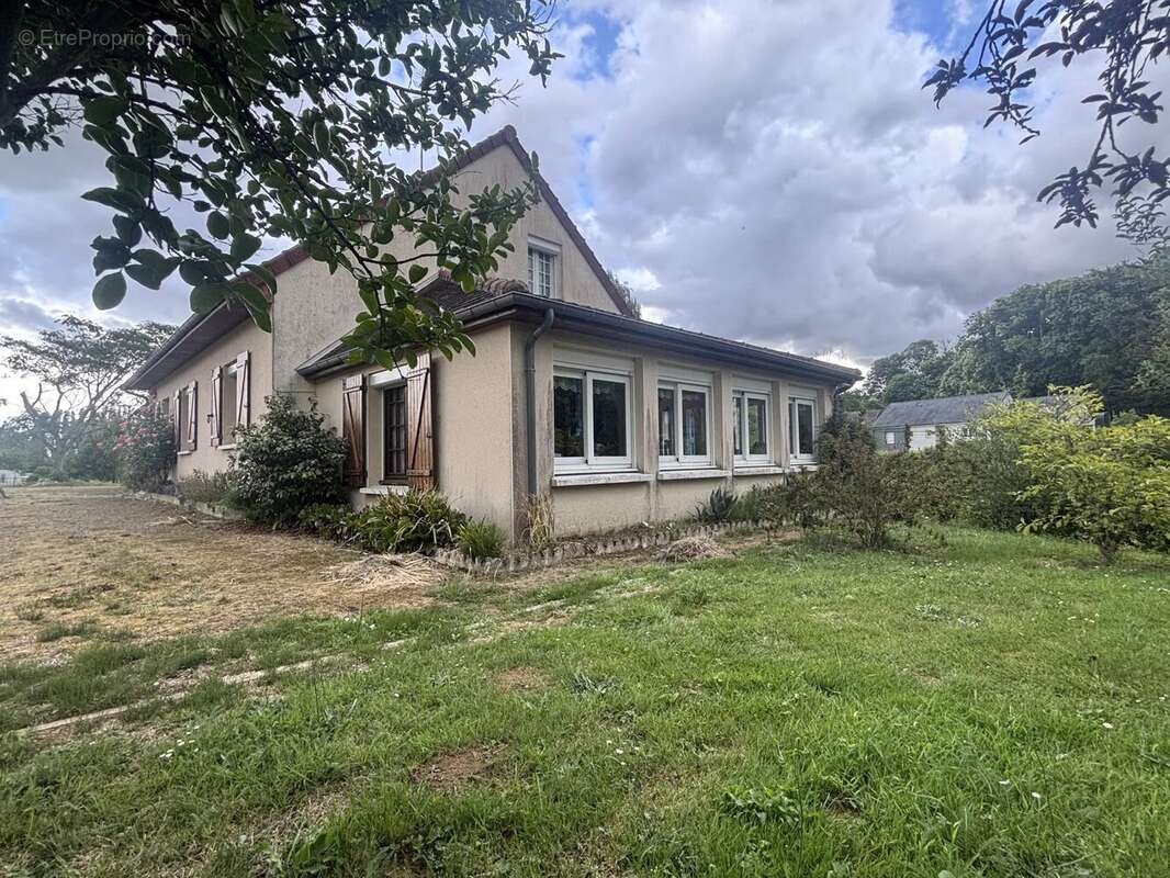 Maison à THORIGNE-SUR-DUE