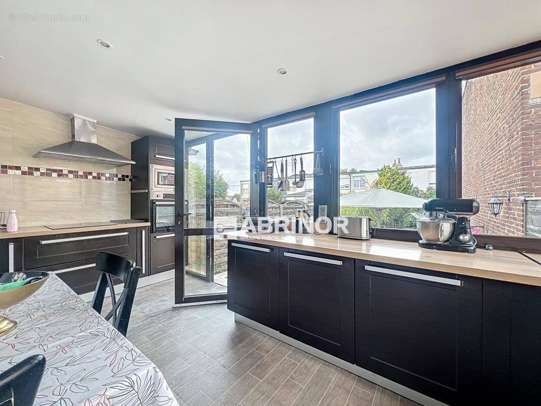 Maison à MONS-EN-BAROEUL