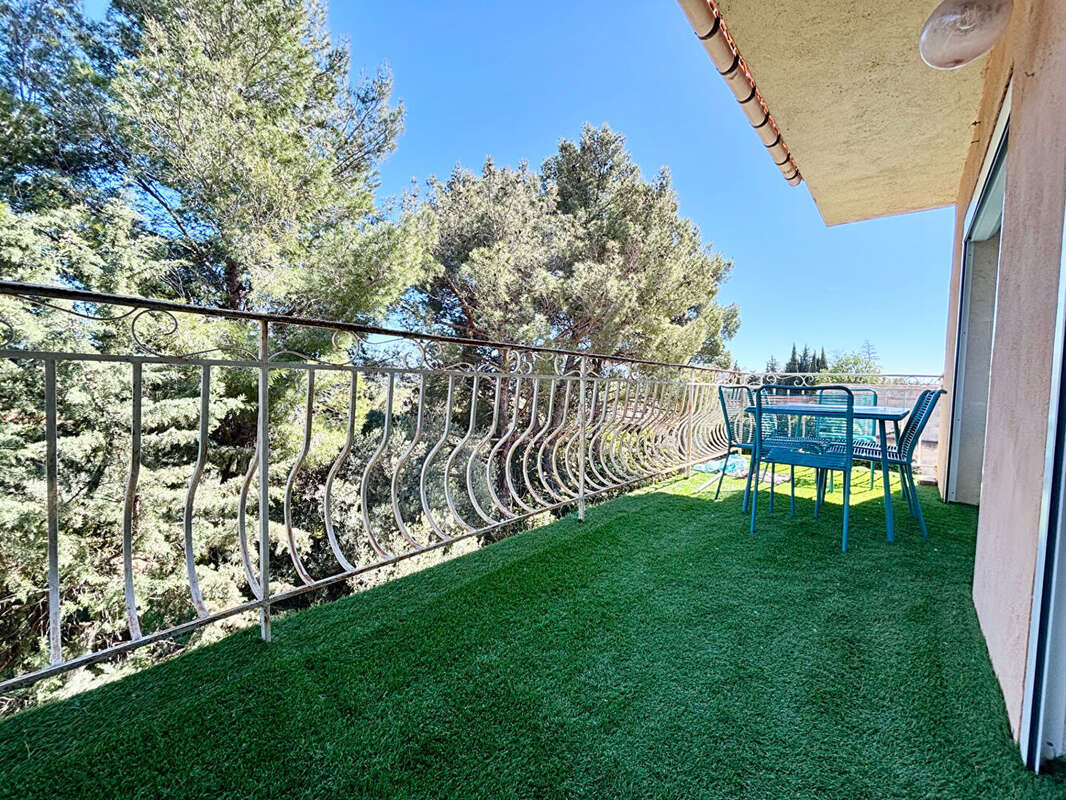 Appartement à PLAN-DE-CUQUES