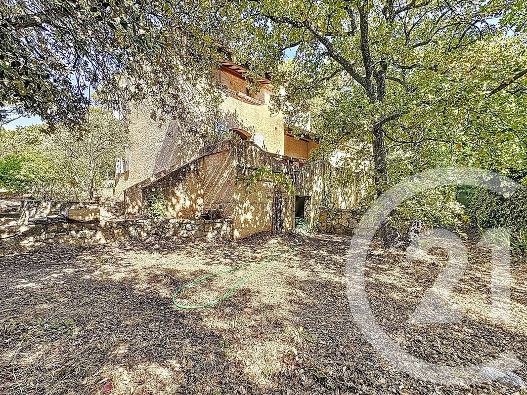 Maison à PUYLOUBIER