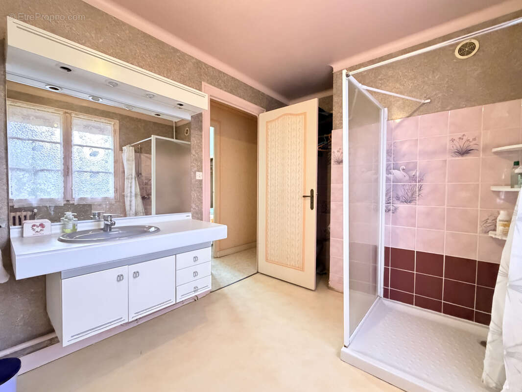 Maison à JAUNAY-CLAN