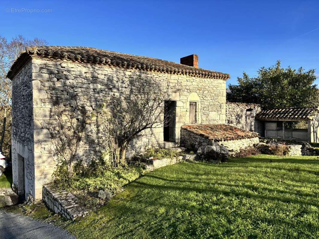 Maison en Pierre Isolée Proche de Montaigu-de-Quercy - photo 17