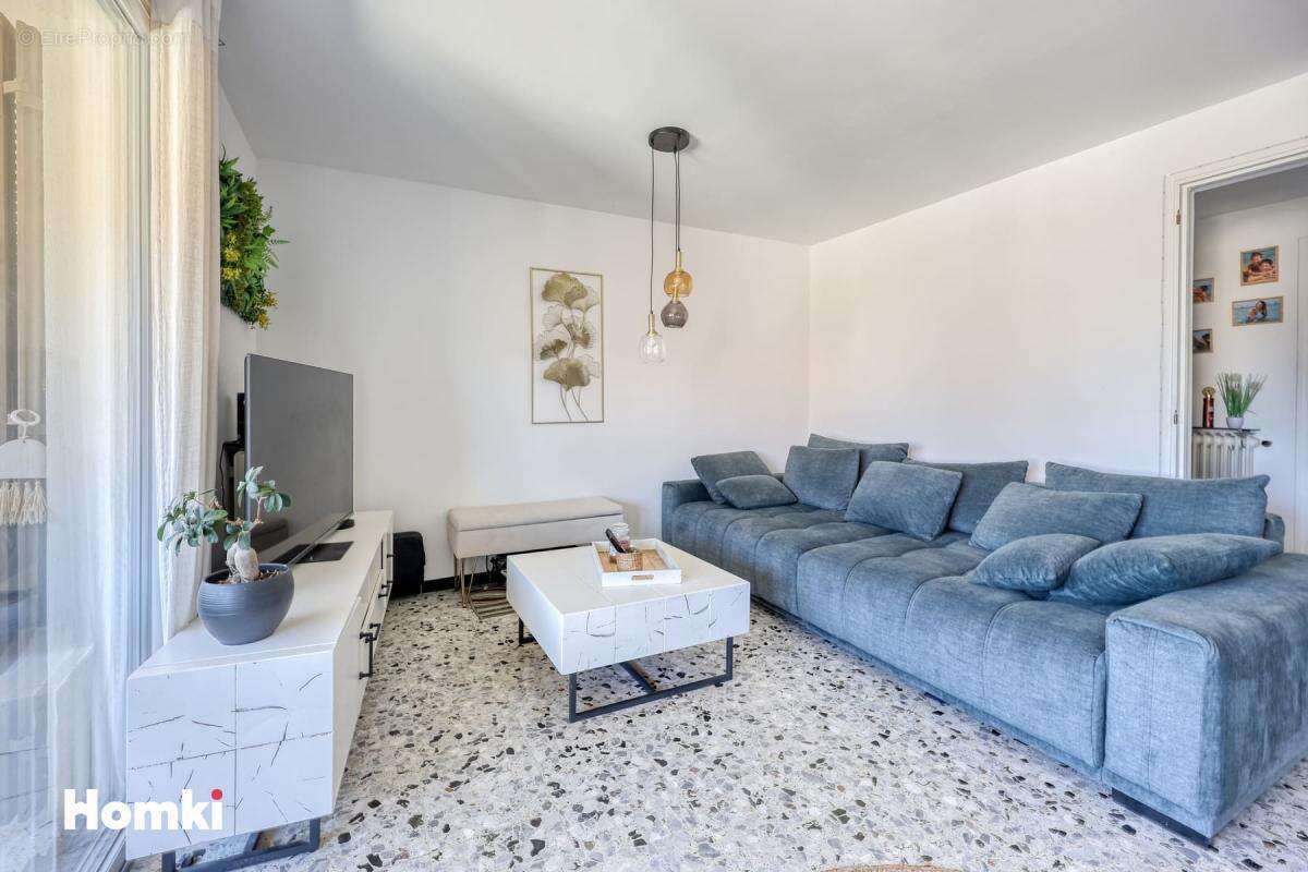 Appartement à HYERES