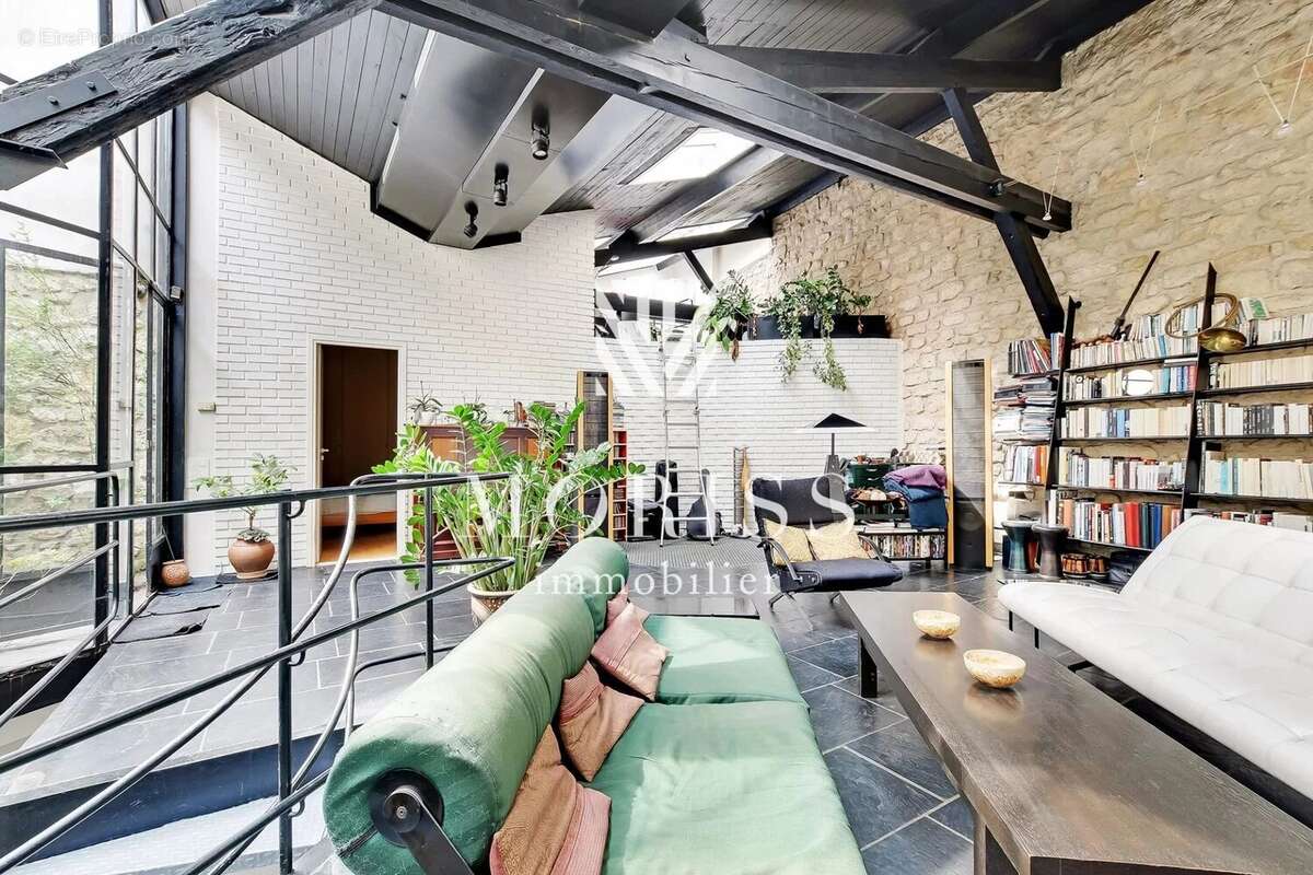 Appartement à PARIS-11E