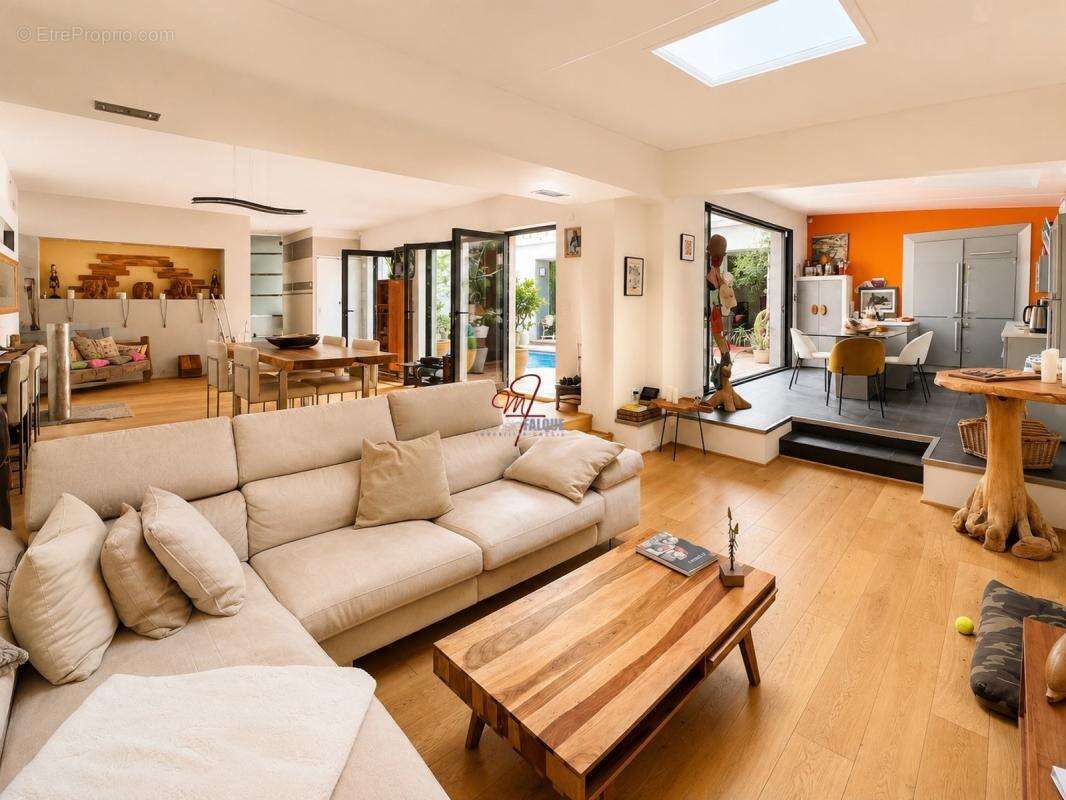 Maison 216 m² à Cassis  - photo 4