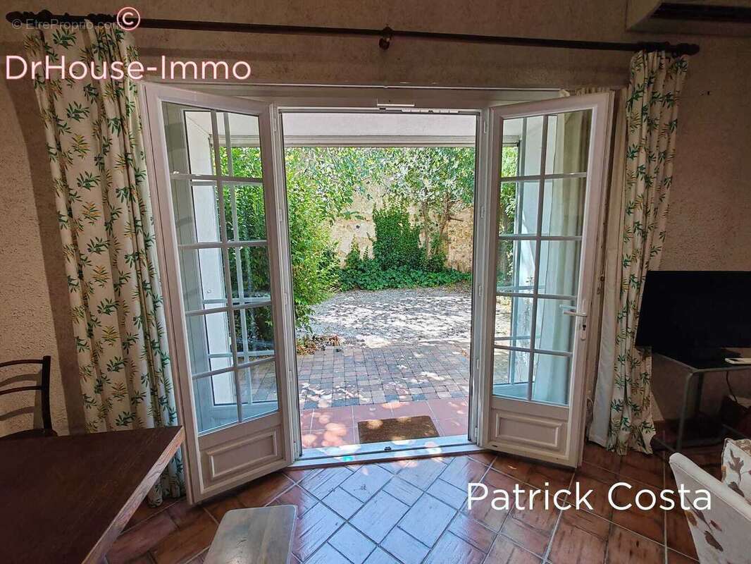 Maison à BESSE-SUR-ISSOLE