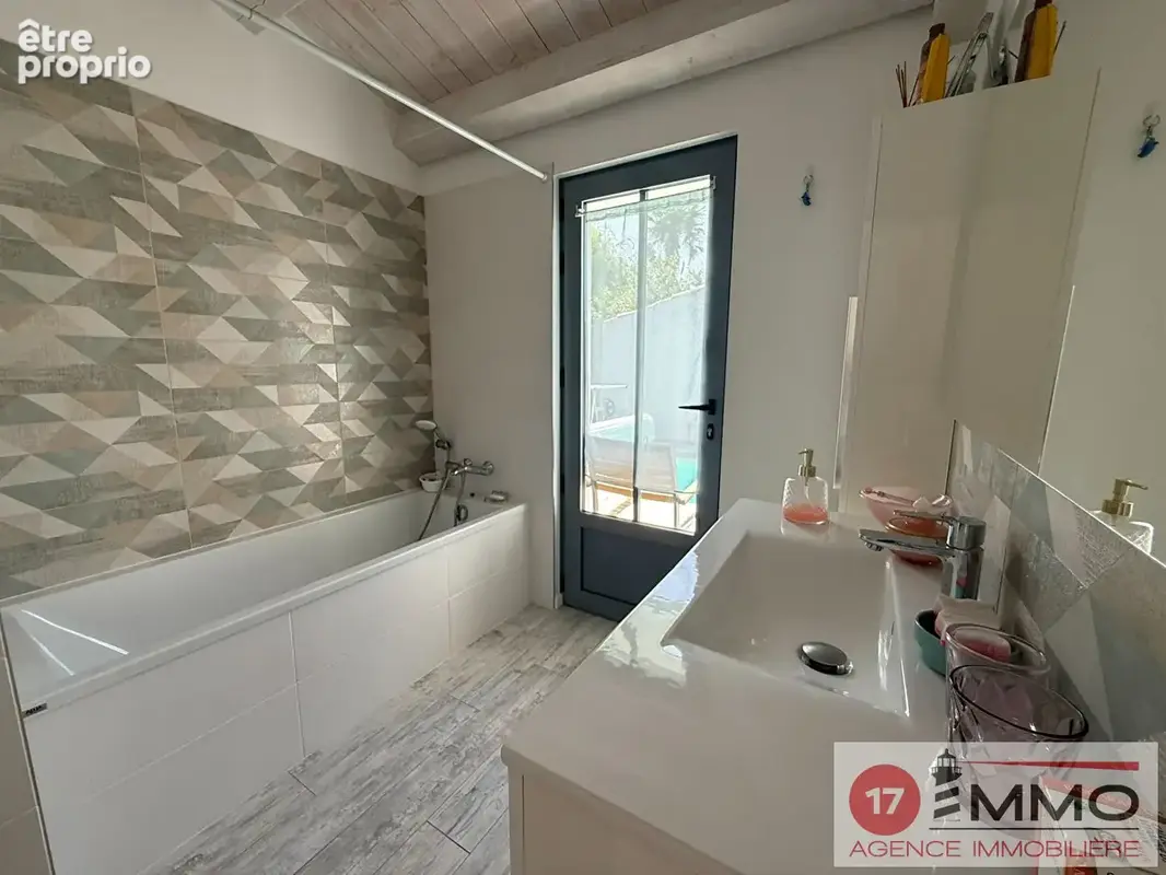 CHATELAILLON-PLAGE  Maison familiale avec piscine 4 chambres - photo 11