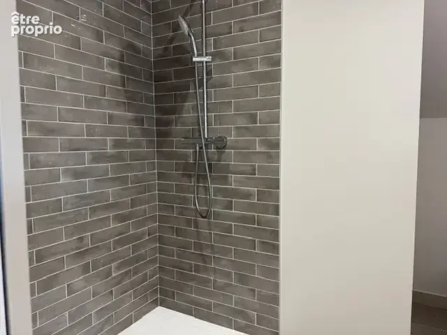 ORLEANS -BANNIER- Appartement 2 pièces entièrement rénové - - photo 5