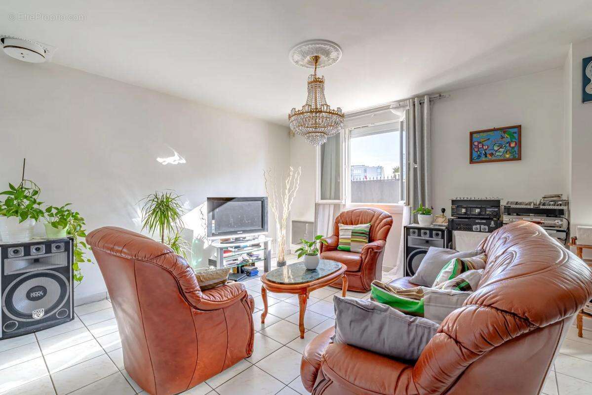 Maison à GOUSSAINVILLE