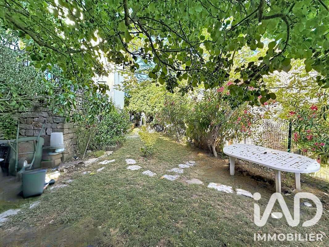 Maison 110 m² à Gornies  - photo 4