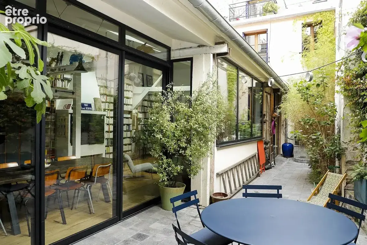 Grande et Belle Maison individuelle avec jardin au coeur du 11ème arrondissement de Paris - photo 1