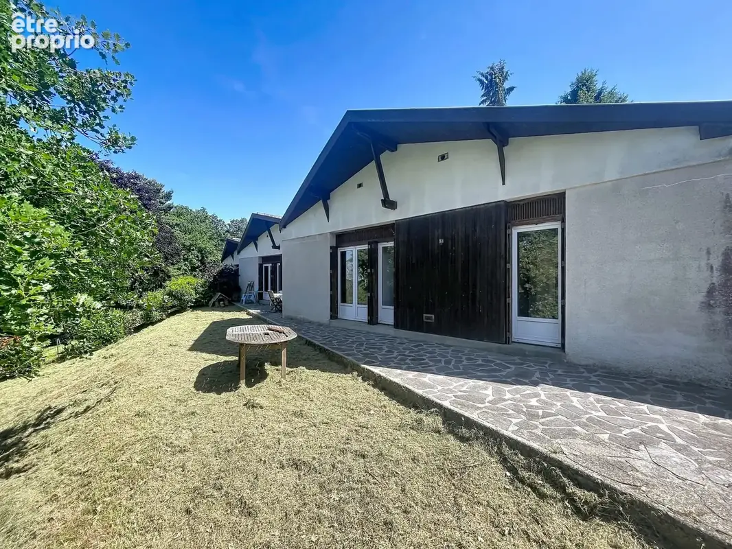 Maison 6 pièces 114 m² à vendre à Chatelguyon (63140) - photo 4
