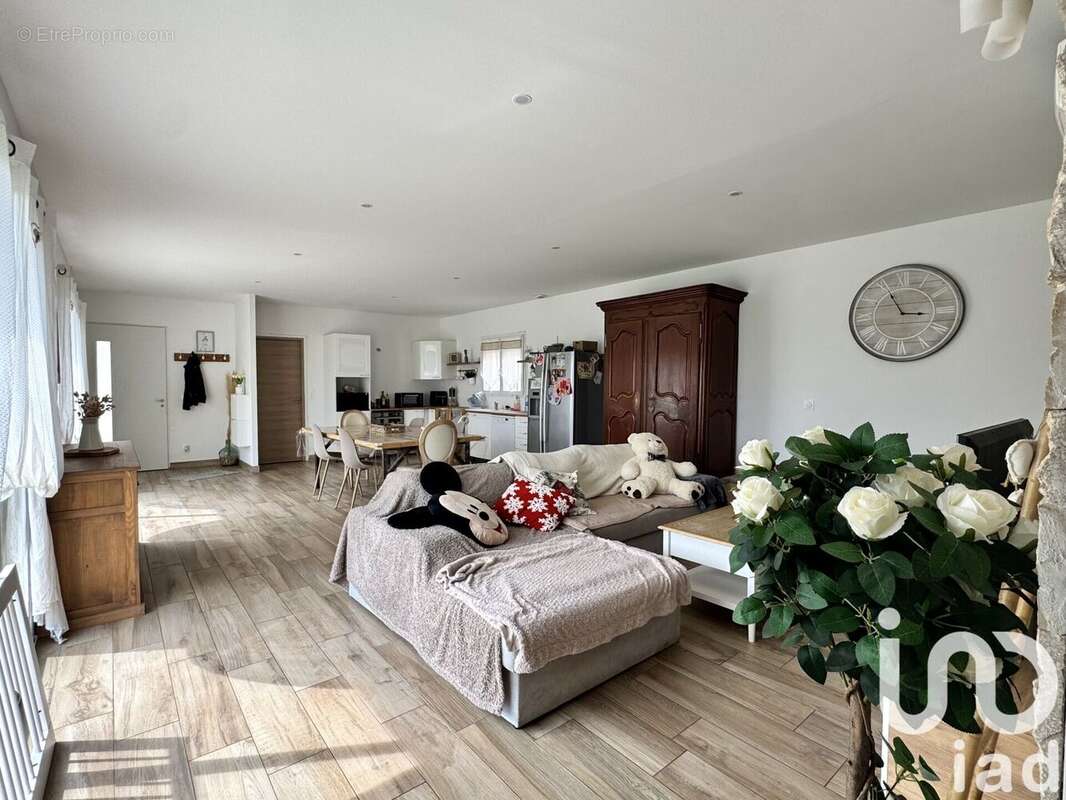 Photo 3 - Maison à SAINT-GILLES