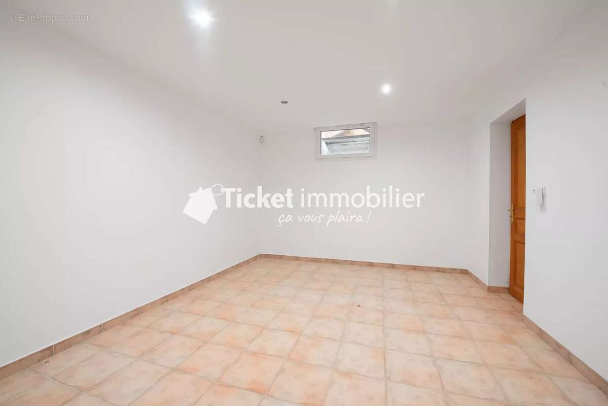 Maison à CORNEBARRIEU