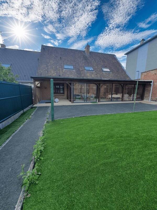 Maison à HAZEBROUCK