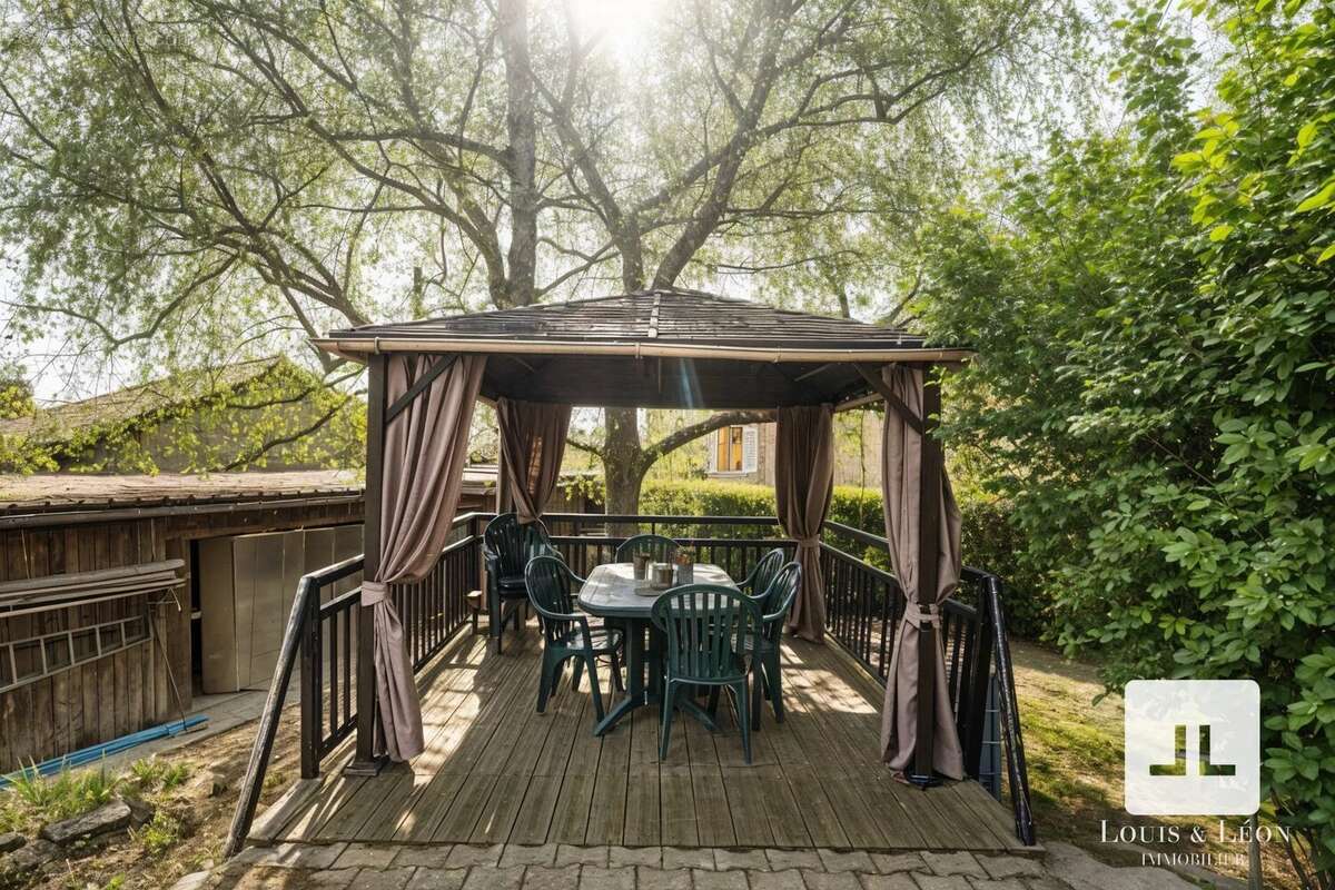 Maison à SAINT-MARTIN-DU-MONT