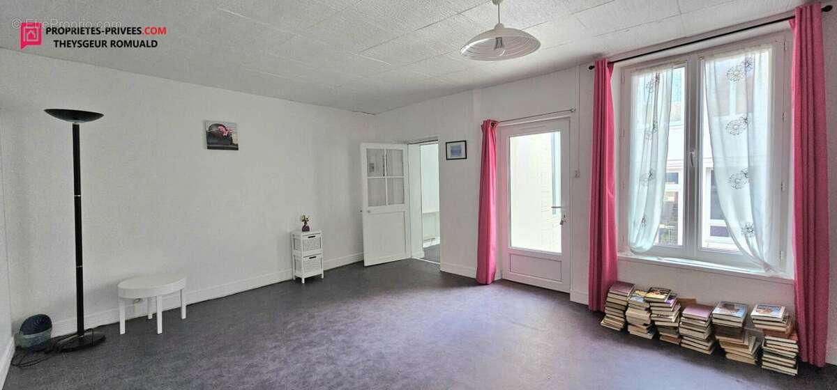 Maison à CHATEAU-RENARD