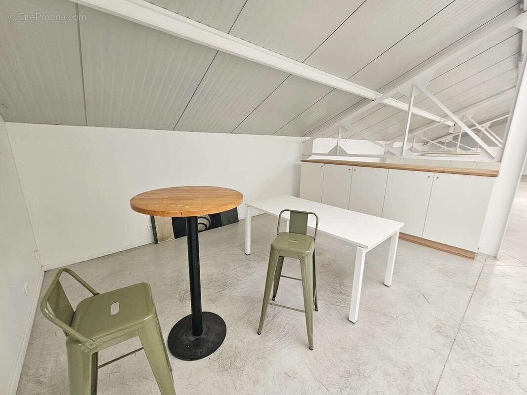 Commerce à SAINT-MAUR-DES-FOSSES