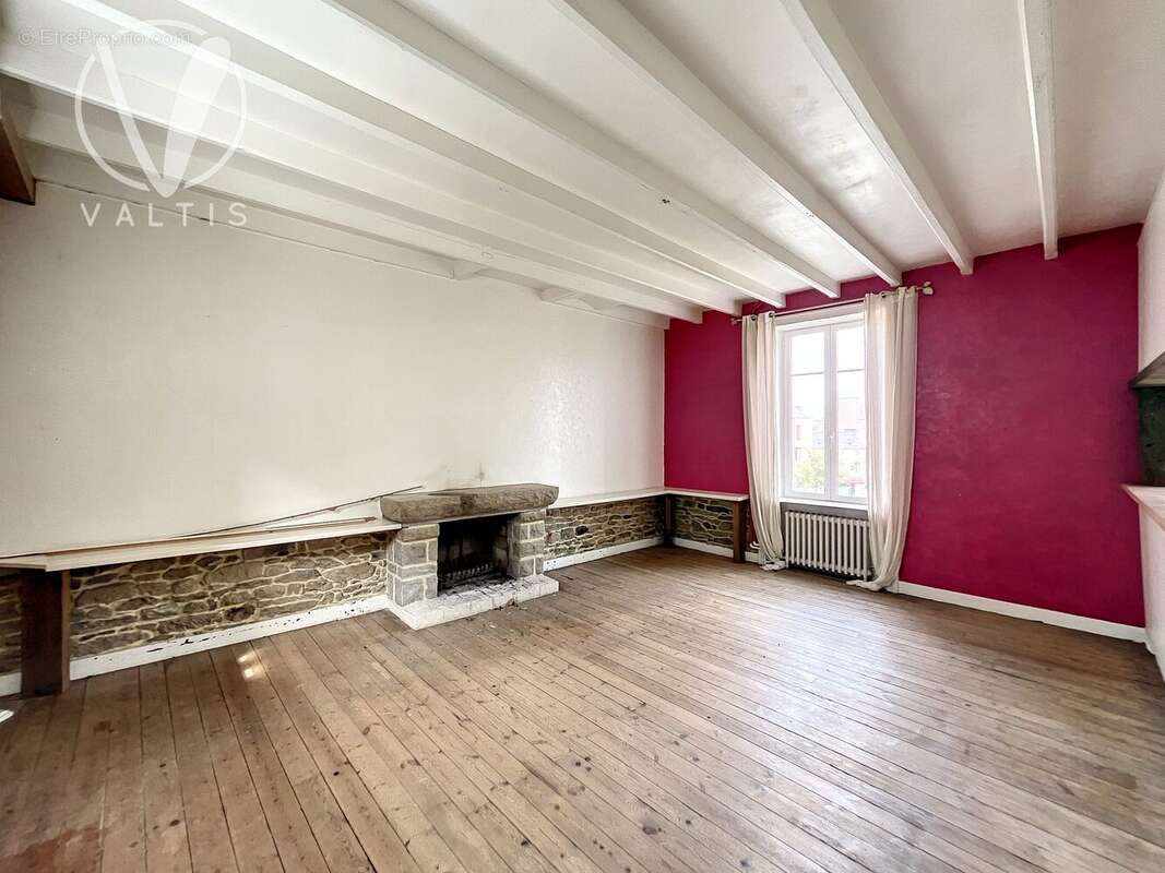 Maison à CORSEUL