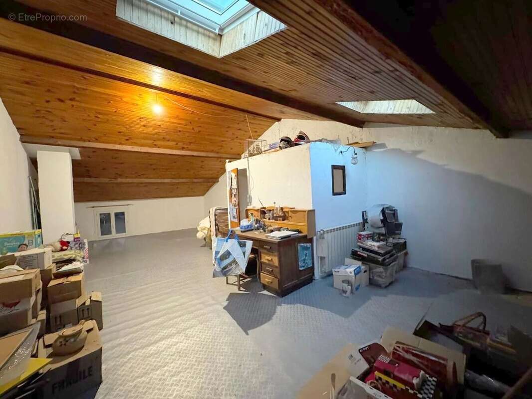 Appartement à SIX-FOURS-LES-PLAGES