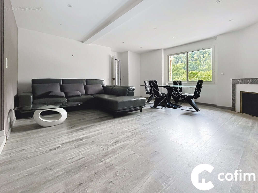 Maison 233 m² à Lourdes  - photo 8