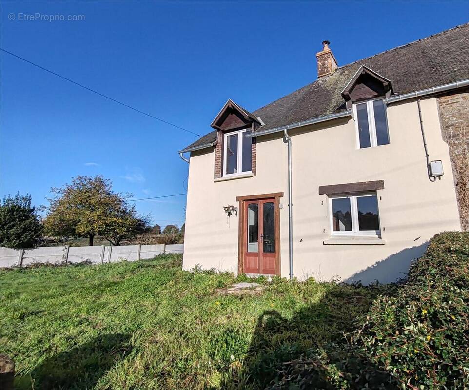 Photo 1 - Maison à LANDIVY