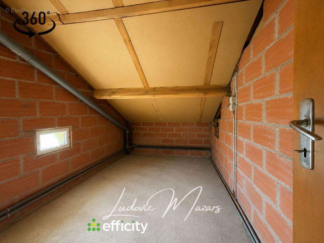 Maison 122 m² à Barry-D'islemade  - photo 17