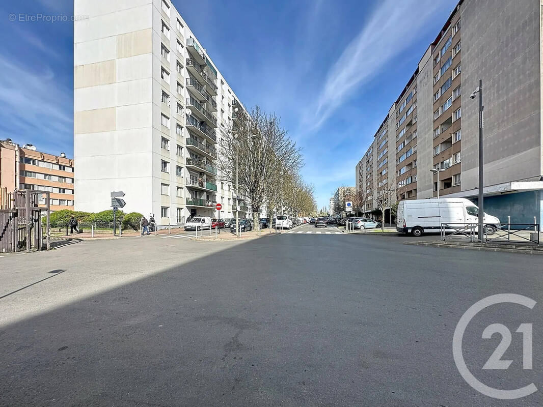 Appartement à GARGES-LES-GONESSE