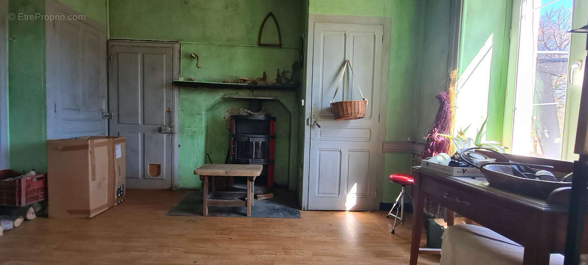 Maison à LE CHAMBON-SUR-LIGNON