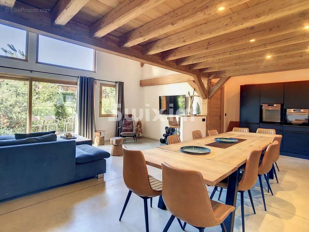 Chalet récent à vendre à Demi Quartier. - photo 3