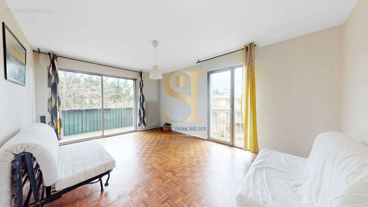 Appartement à RIS-ORANGIS