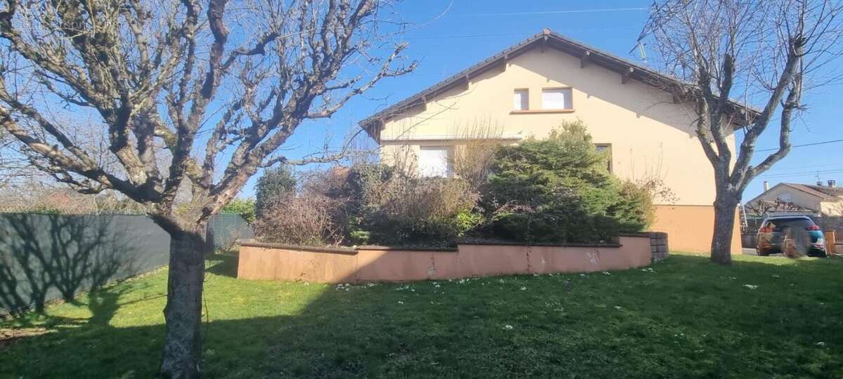 Maison à AUDINCOURT