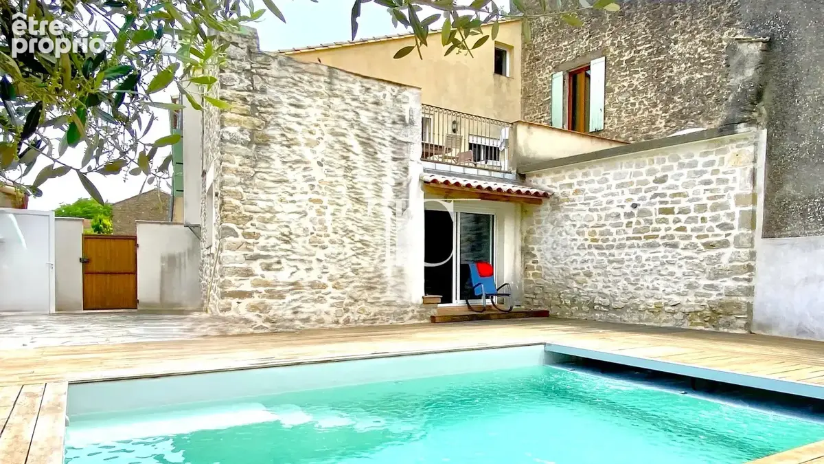 Rousson, 10km d'ales, mas de hameau renove 272m2, salons/sejour 100m2, 3 chambres + 1 studio, terrasses, piscine - photo 1