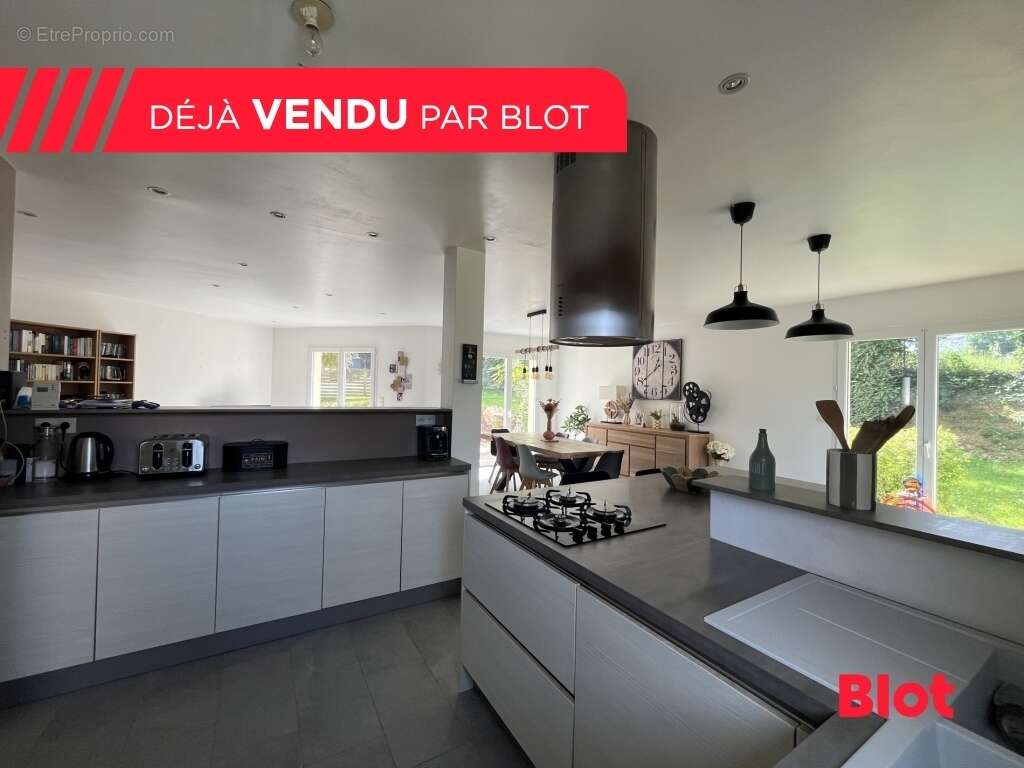 Maison 167 m² à Le Petit-Fougeray  - photo 6