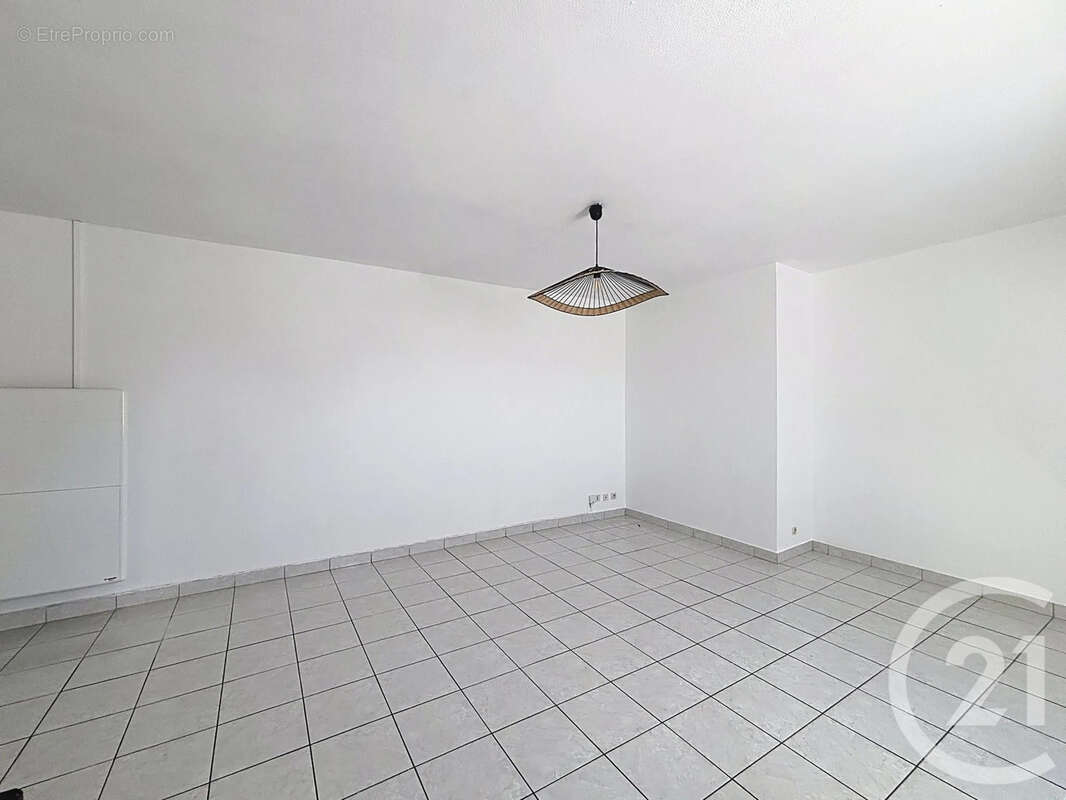 Appartement à SENS
