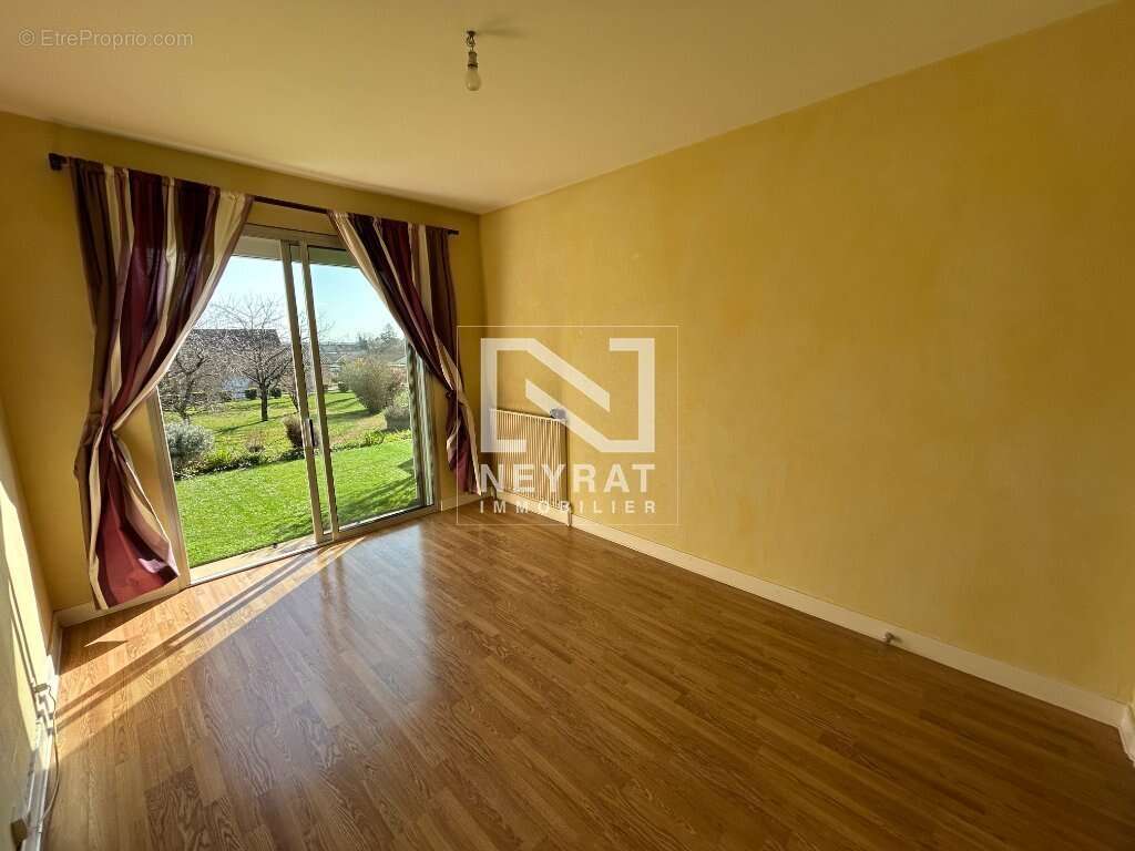 Maison à SENNECEY-LE-GRAND