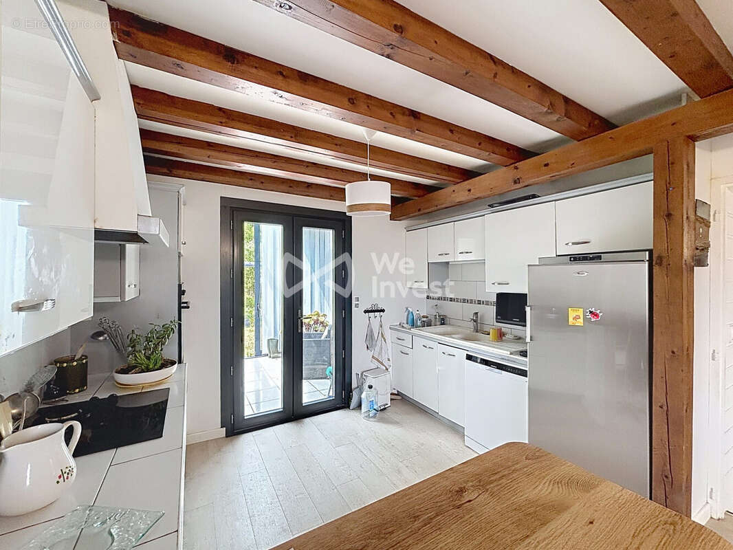 Maison 132 m² à Lancrans  - photo 5