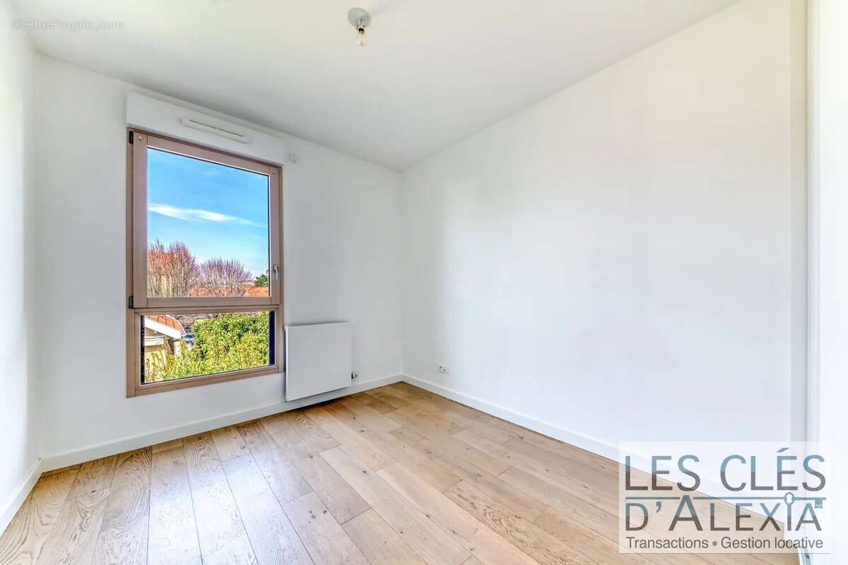 Appartement à CHAMPAGNE-AU-MONT-D'OR