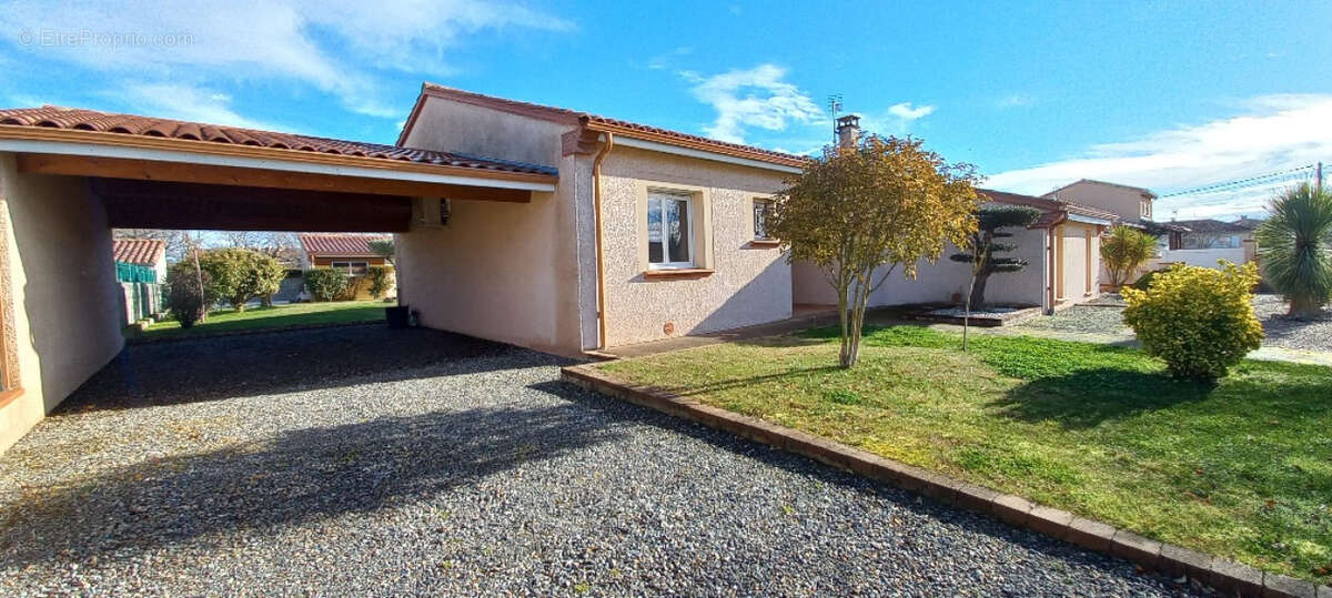 Maison à EAUNES