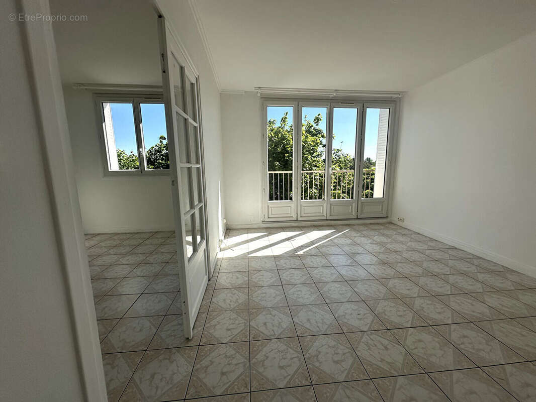 Appartement à BOBIGNY