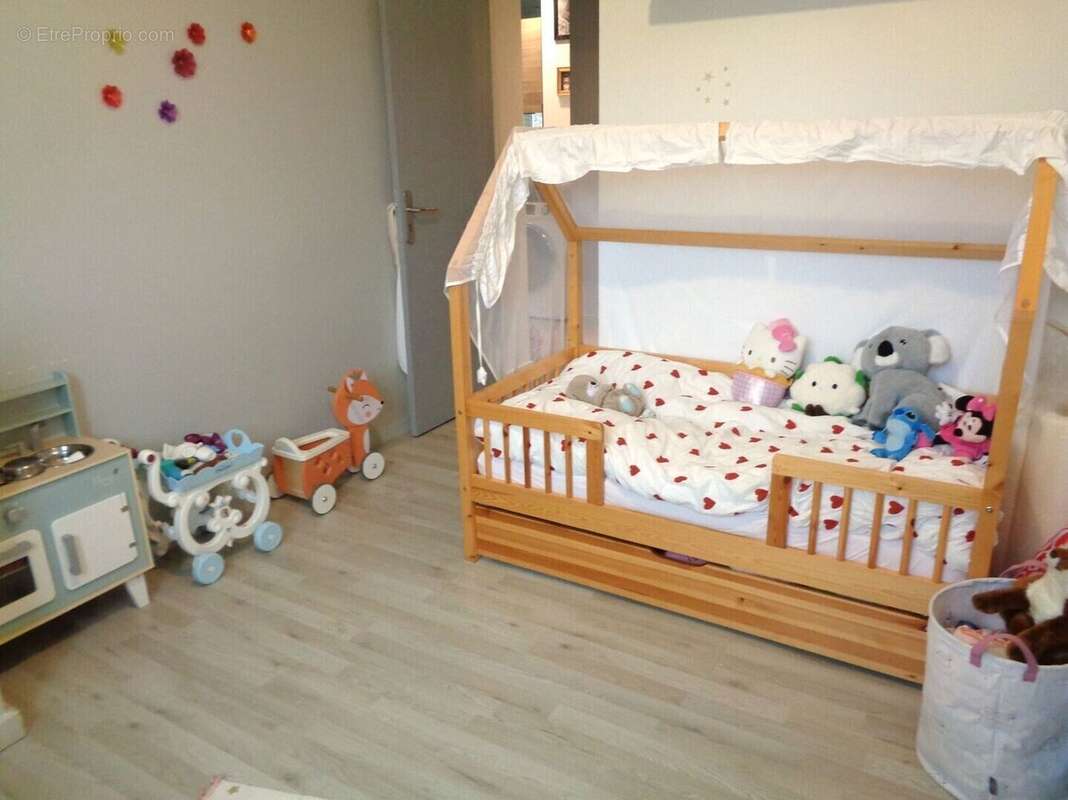 Appartement à FROGES