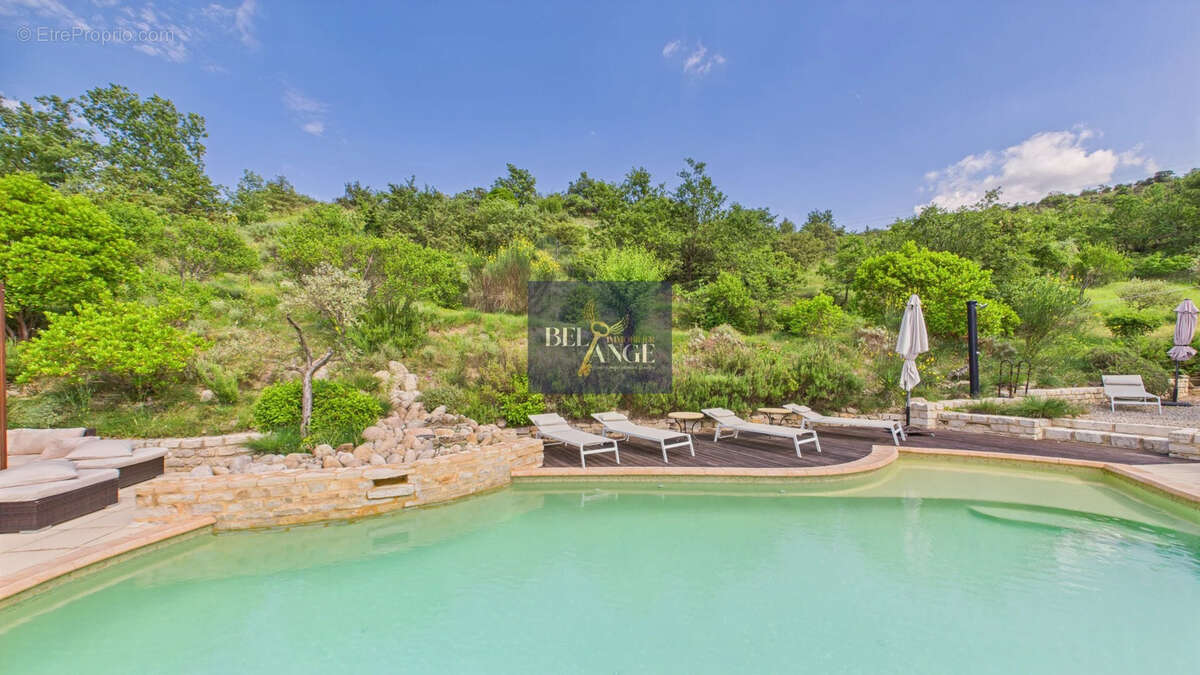 Maison à GROSPIERRES